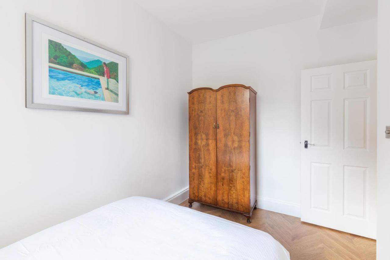 The Lempicka 2 Bedroom Flat And Garden In Notting Hill *